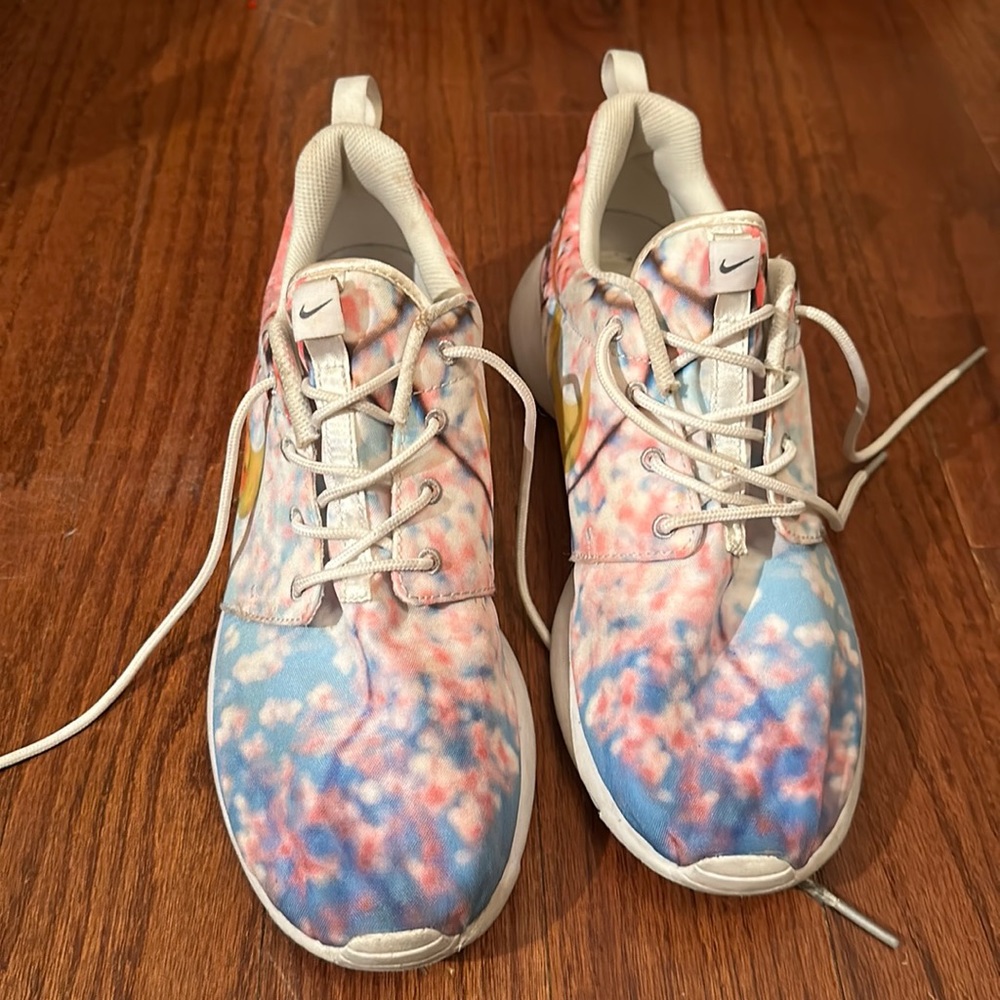 nike roshe one cherry blossom tennis shoes